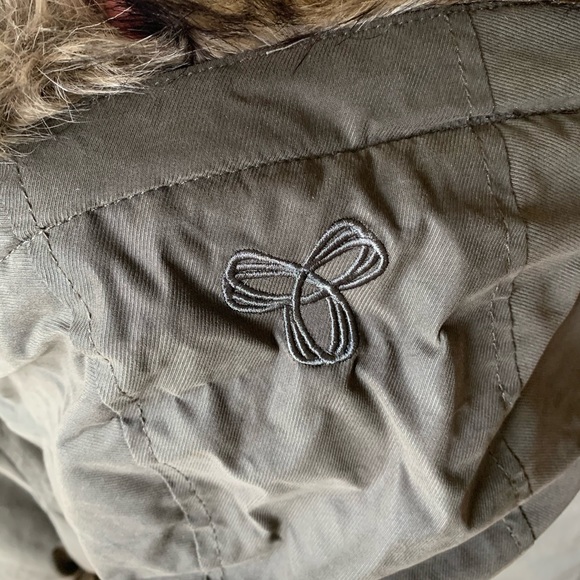 TNA winter jacket - Picture 4 of 5